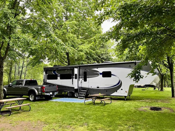 luxe owners luxury fifth wheel